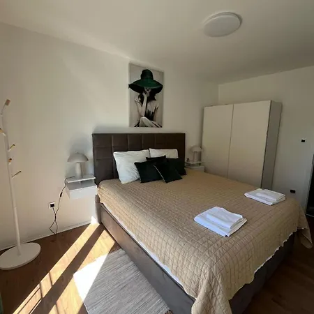Lejlighed Krk Luxury Escape *